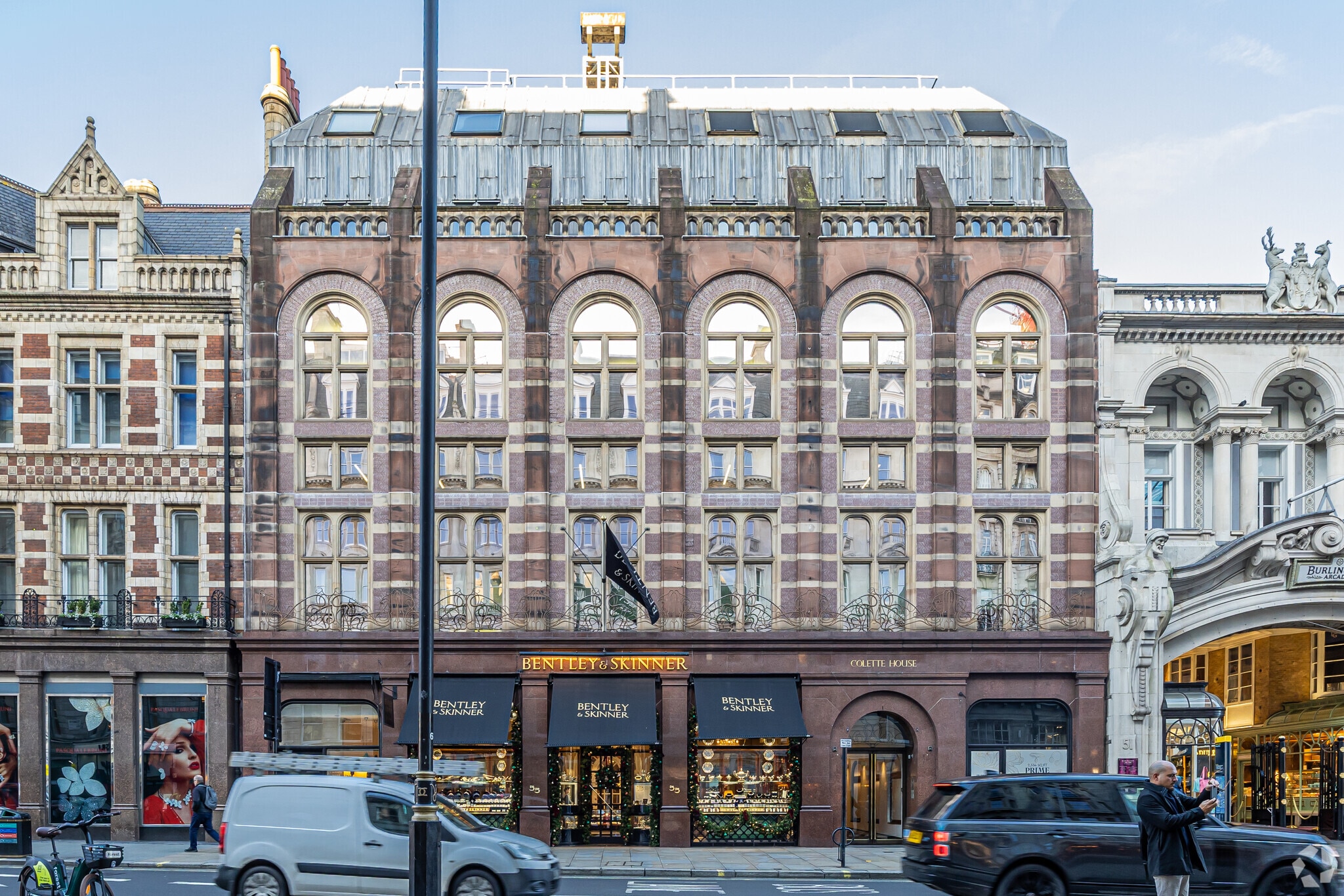 52-55 Piccadilly, London to rent Primary Photo- Image 1 of 5