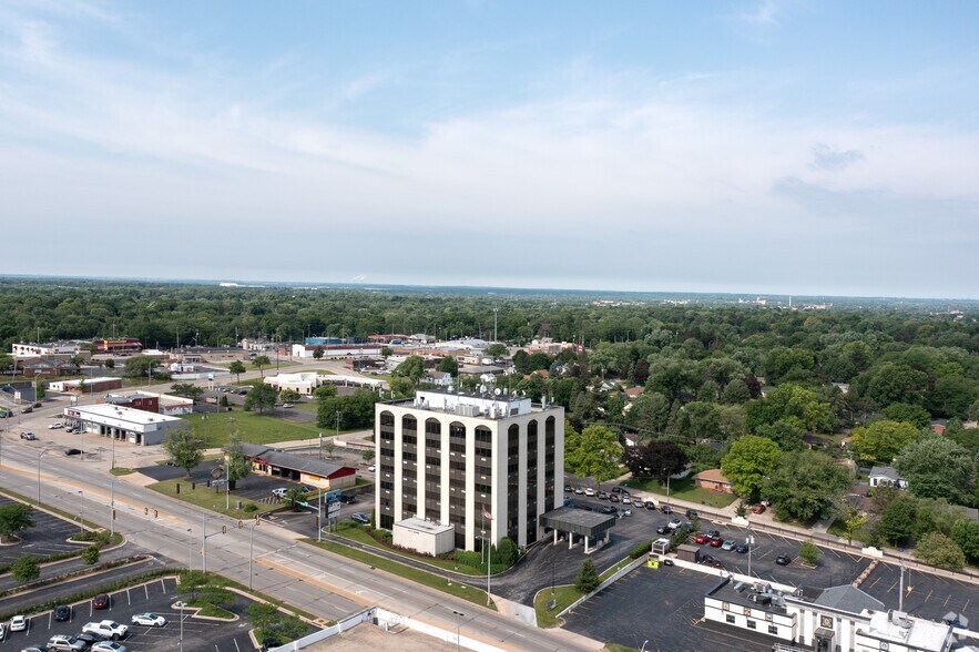 1111 S Alpine Rd, Rockford, IL for sale - Aerial - Image 2 of 12