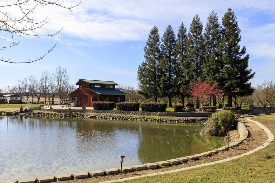 9823 S Henry Rd, Farmington, CA for sale - Building Photo - Image 1 of 1