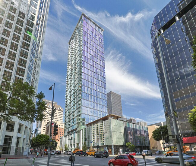 More details for 744 S Figueroa St, Los Angeles, CA - Retail to Rent