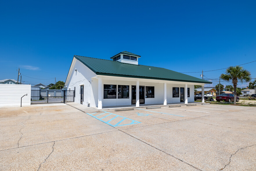 6126 Thomas Dr, Panama City FL - Commercial Property