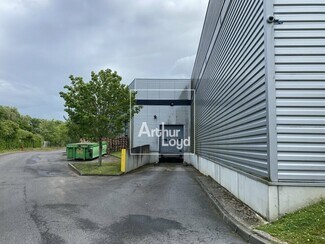 More details for Office, Light Industrial to Rent
