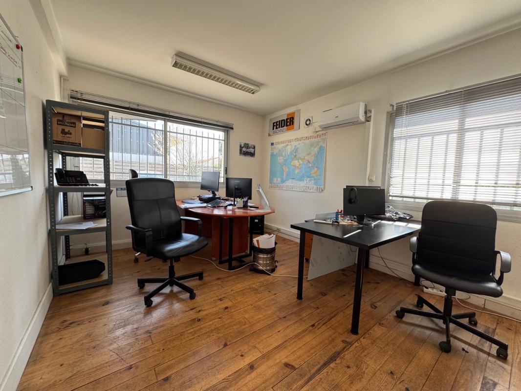 Office in Cugnaux to rent Building Photo- Image 1 of 10
