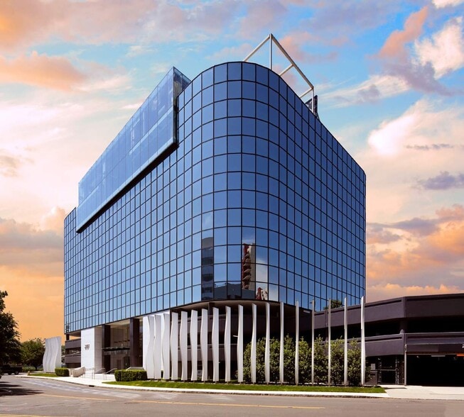 2187 Atlantic St, Stamford, CT to rent - Building Photo - Image 2 of 20