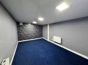 57 Glenapp Street, Glasgow to rent Interior Photo- Image 2 of 7