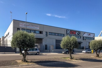 More details for Avenida Cerro del Rubal, 20, Parla - Industrial to Rent
