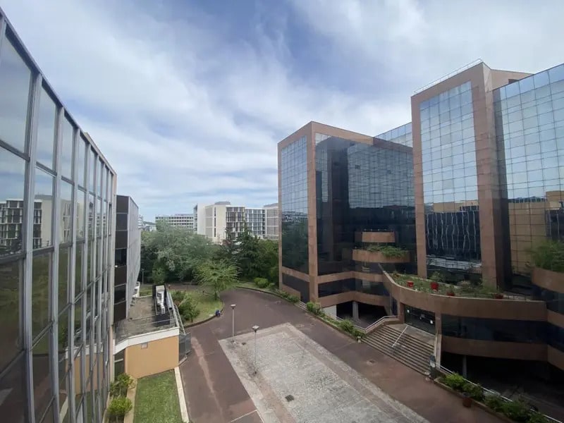 Office in Fontenay-sous-Bois to rent Building Photo- Image 1 of 11