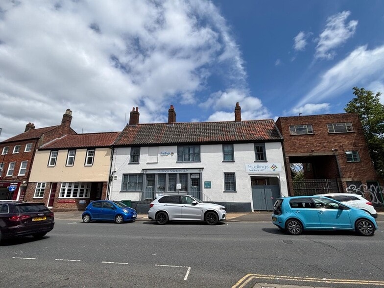 8 Ber St, Norwich to rent - Building Photo - Image 2 of 4