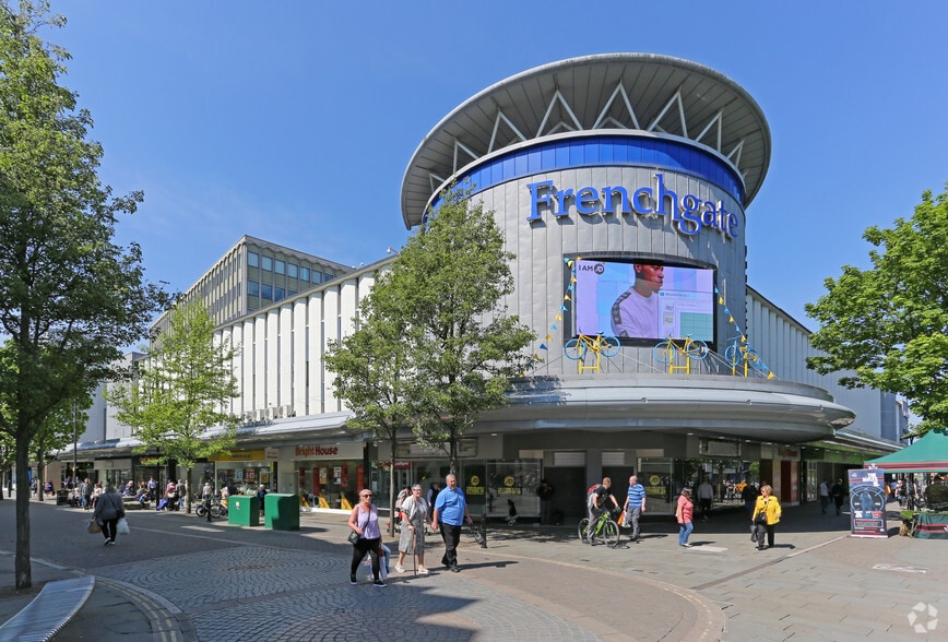 St Sepulchre Gate, Doncaster to rent - Building Photo - Image 3 of 9