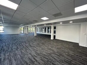 35-37 Rue Louis Guérin, Villeurbanne to rent Interior Photo- Image 1 of 2