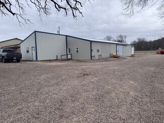 More details for 1001 N 2nd St, Stilwell, OK - Light Industrial for Sale