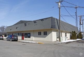 More details for 26-30 W 3rd St, Litchfield, MN - Office for Rent