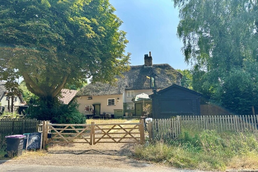 Great Hormead, Buntingford for sale - Primary Photo - Image 1 of 7