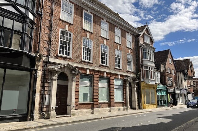 More details for 14 Minster St, Salisbury - Retail to Rent