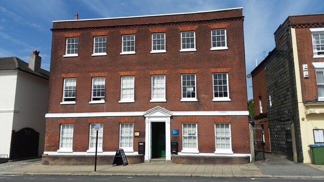More details for 7 High St, Emsworth - Office to Rent