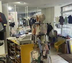 Avenue Jean Jaurès, Suresnes to rent Interior Photo- Image 2 of 4