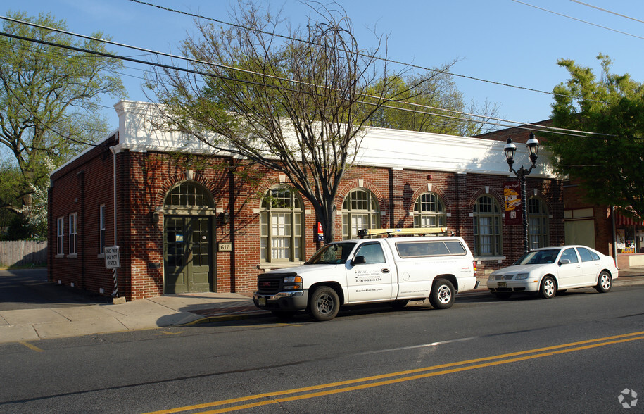 617 Station Ave, Haddon Heights, NJ for rent - Primary Photo - Image 1 of 4