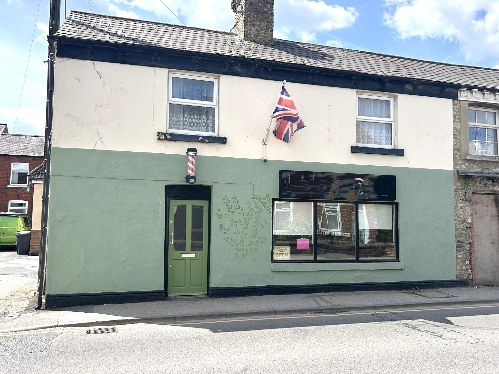 28 Low St, Sherburn In Elmet to rent Primary Photo- Image 1 of 2