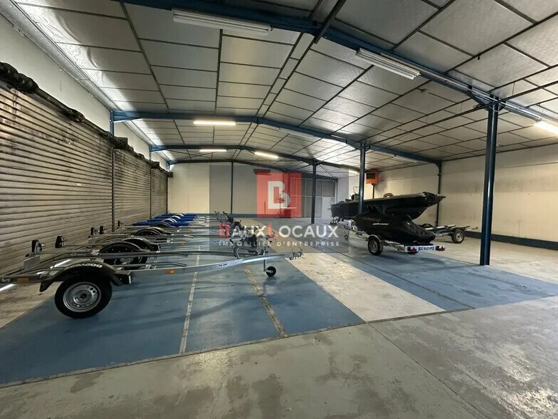 Light Industrial in Le Pontet to rent - Primary Photo - Image 2 of 7