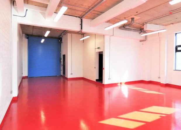 1-7 Ryan Dr, Brentford to rent Interior Photo- Image 1 of 3