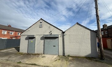 Wellington St, Warrington to rent Building Photo- Image 1 of 1