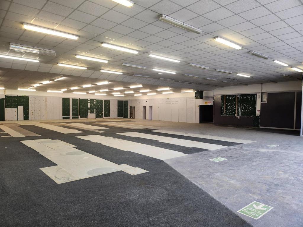 32 Waterloo Rd, Stoke On Trent for sale Building Photo- Image 1 of 11