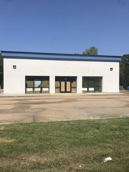 2670 Highway 80, Jackson, MS for rent - Building Photo - Image 1 of 5