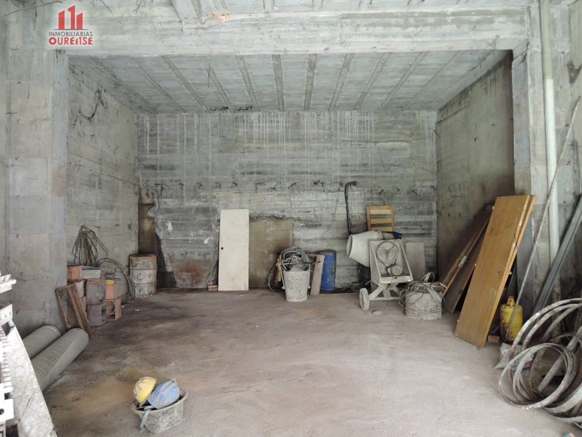Retail in Ourense for sale Building Photo- Image 1 of 3