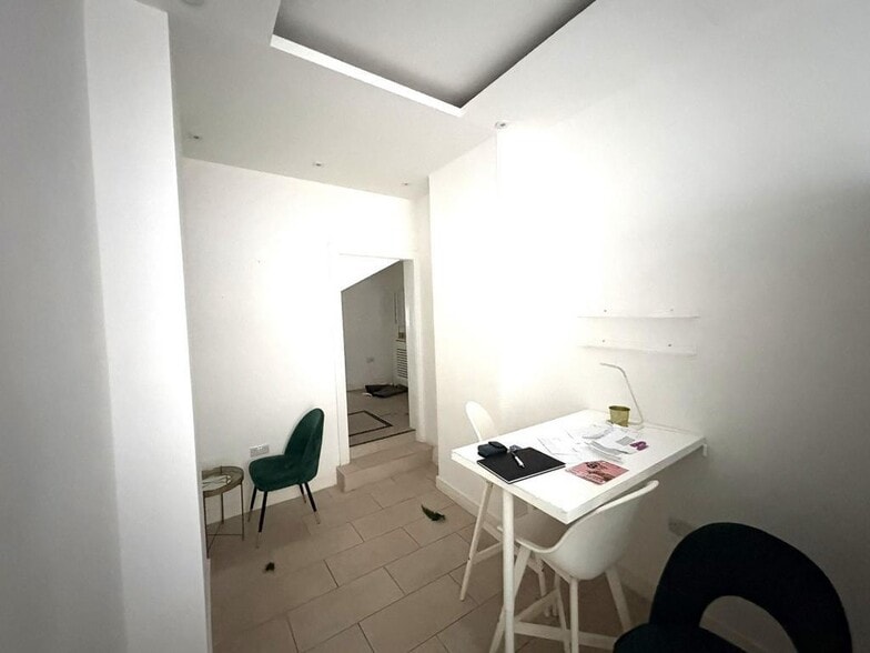 131 Gilmore Pl, Edinburgh to rent - Building Photo - Image 2 of 13