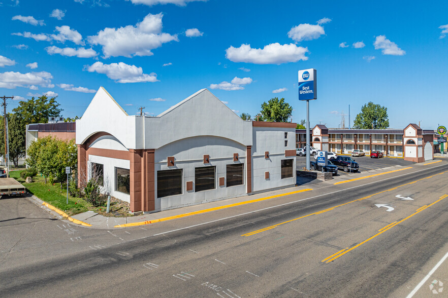 1015 S Haynes Ave, Miles City, MT for sale - Building Photo - Image 1 of 24