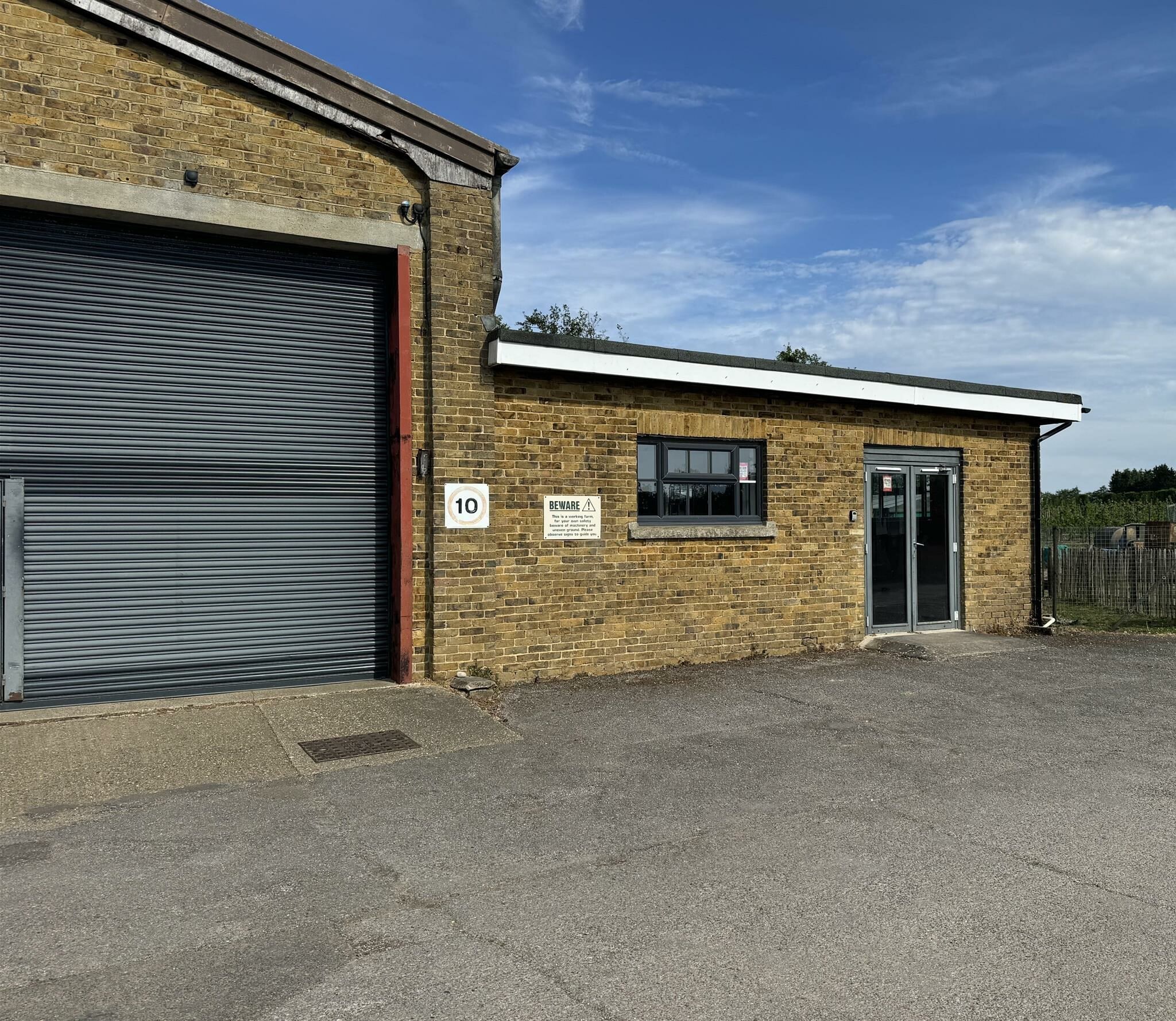 Brogdale Rd, Faversham to rent Primary Photo- Image 1 of 2