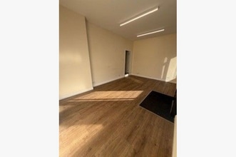 10 North Albert St, Fleetwood to rent Interior Photo- Image 1 of 6