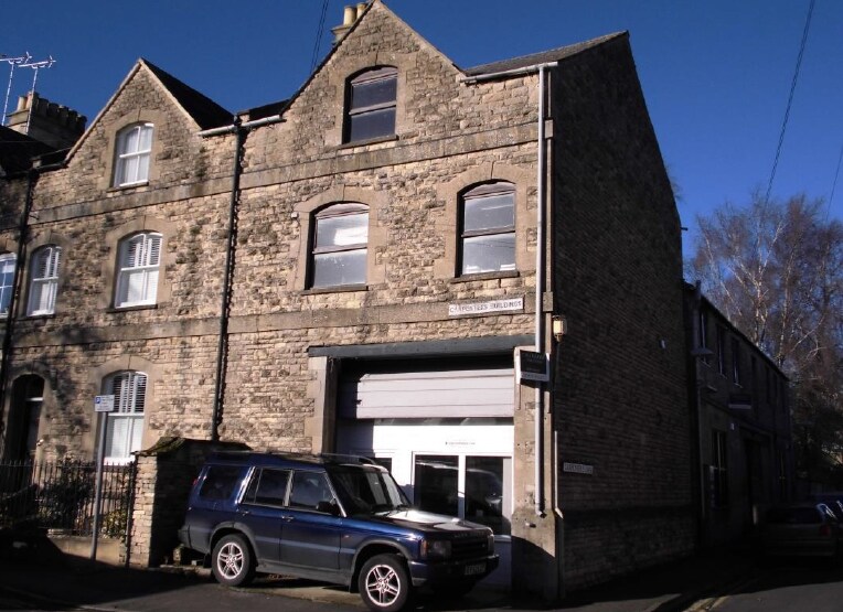 The Av, Cirencester for sale Primary Photo- Image 1 of 1