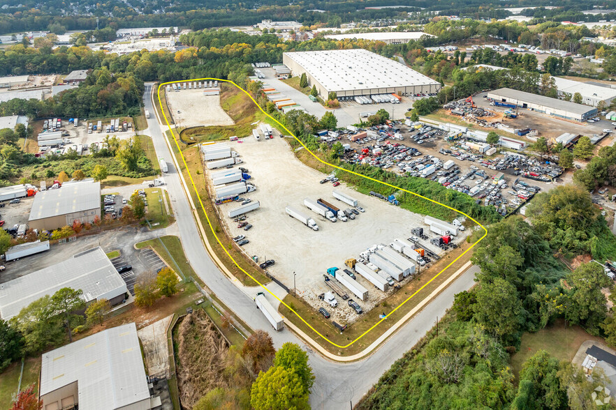 Trailer Parking / Industrial Outdoor Storage - Commercial Property