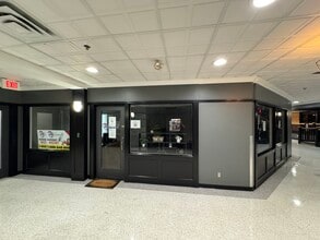 559 Main St, Bethlehem, PA to rent Interior Photo- Image 1 of 7