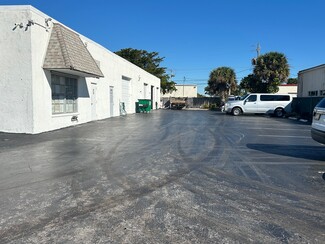 More details for 102 NW Spanish River Blvd, Boca Raton, FL - Light Industrial for Rent