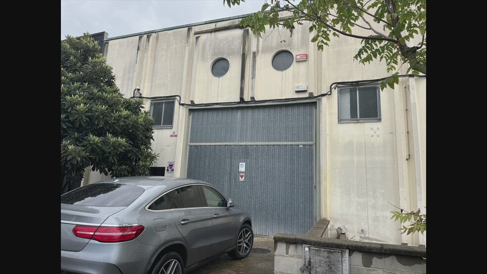 Industrial in Bigues i Riells del Fai, Barcelona to rent - Commercial Listing Video - Image 2 of 25