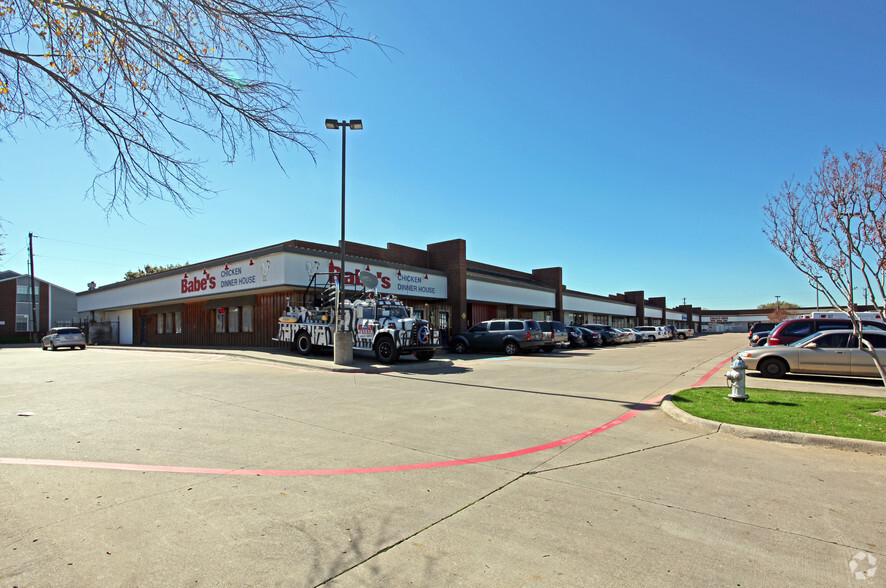 1456 Belt Line Rd, Garland, TX for rent - Primary Photo - Image 1 of 3