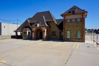 450 E Main St, Yukon, OK for sale Building Photo- Image 1 of 1