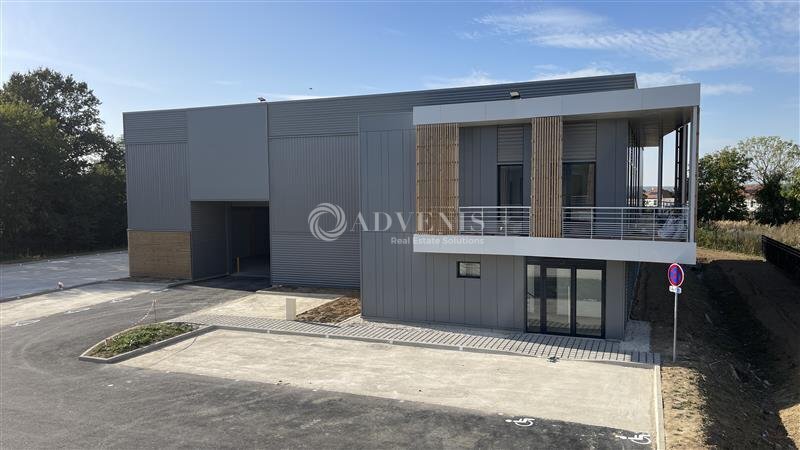 Rue Des Temps Modernes, Chanteloup-en-Brie for sale - Building Photo - Image 2 of 12