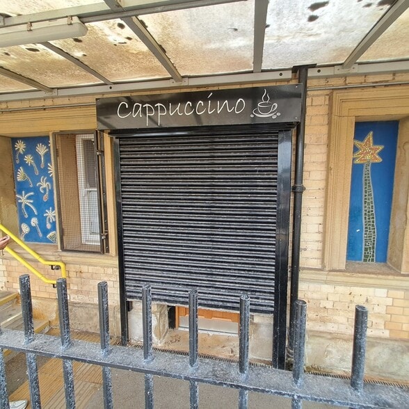 Blacklow Brow, Liverpool to rent - Building Photo - Image 1 of 2