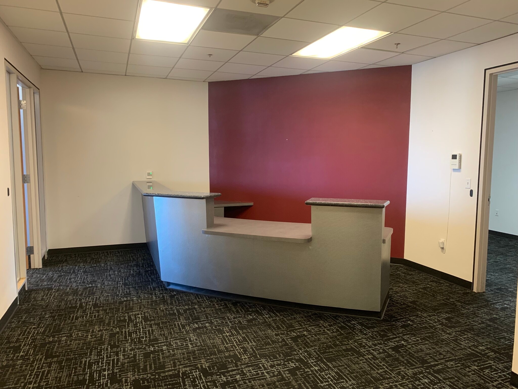 701 Bridger Ave, Las Vegas, NV to rent Interior Photo- Image 1 of 4