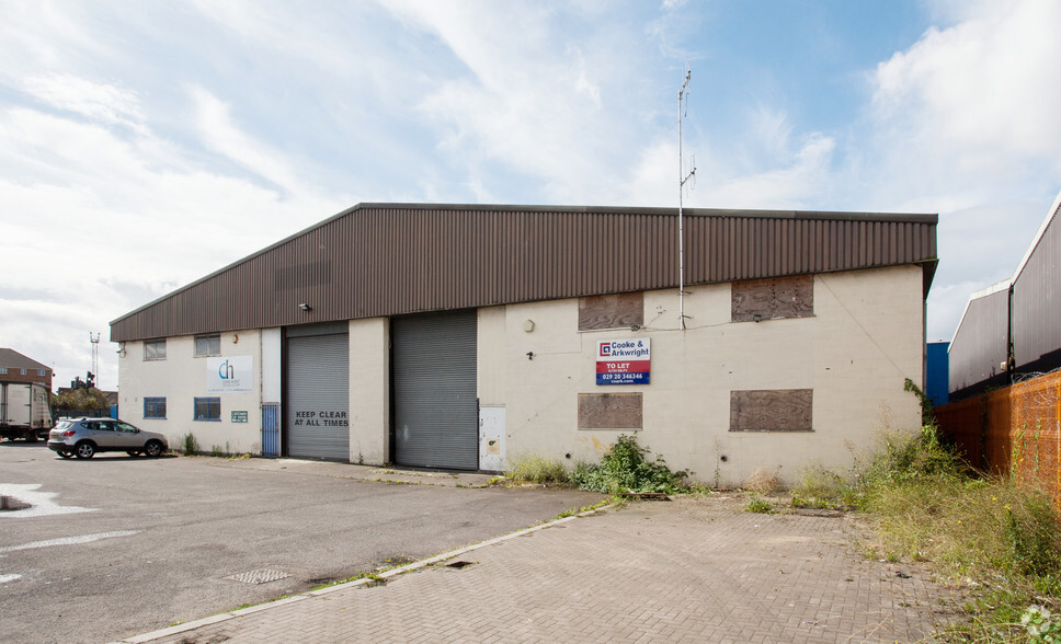 Rhymney River Bridge Rd, Cardiff for sale - Primary Photo - Image 1 of 1