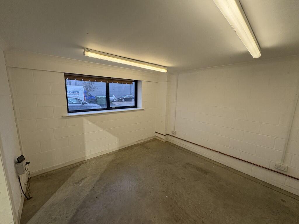 Folders Ln E, Hassocks to rent Interior Photo- Image 1 of 3
