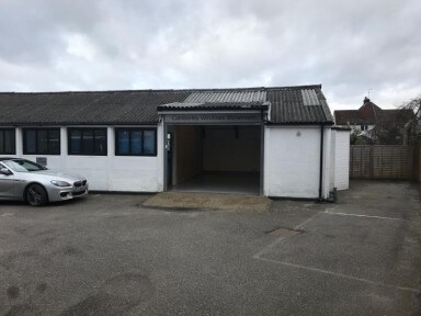 11B Bridge Rd, Camberley for sale - Primary Photo - Image 1 of 1