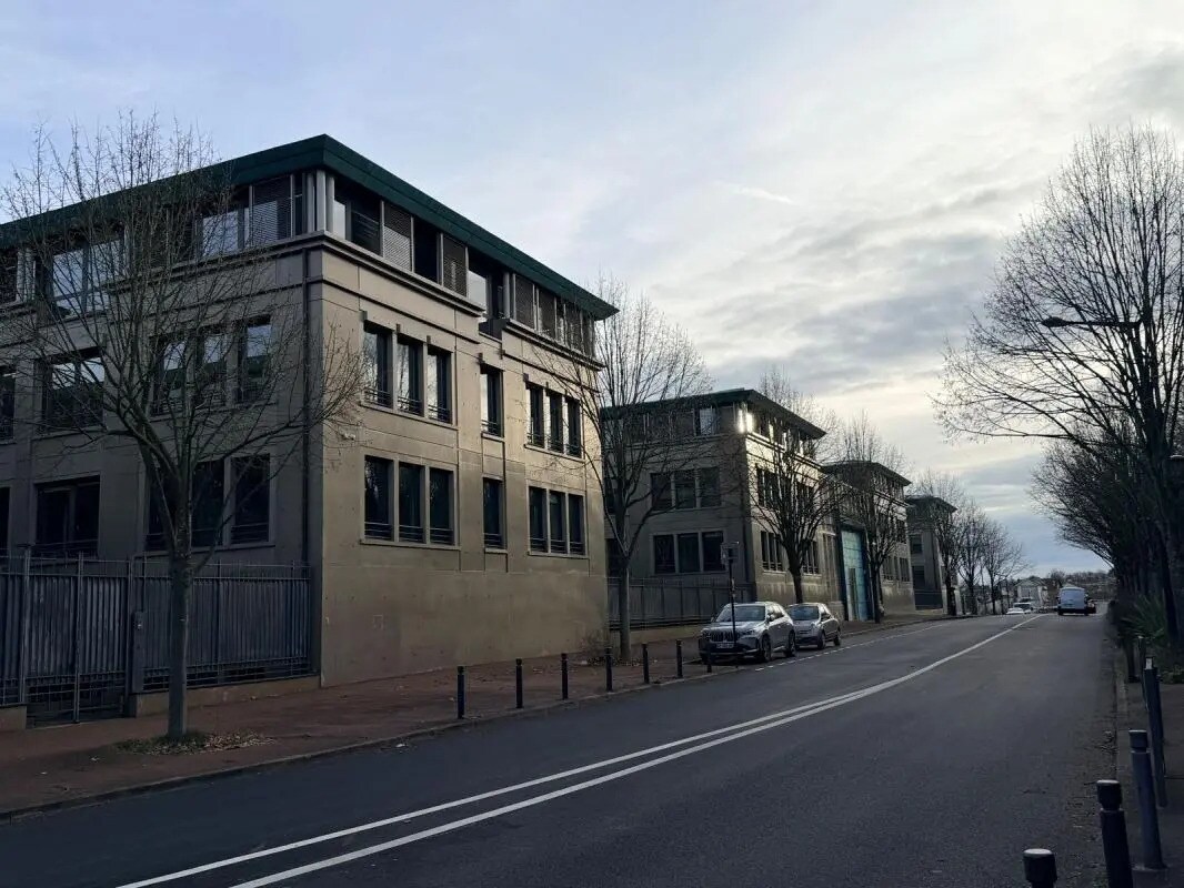 11-15 Avenue Lebrun, Antony to rent Building Photo- Image 1 of 15