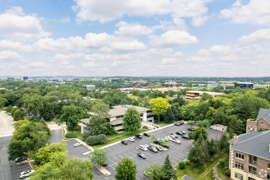 8517 Excelsior Dr, Madison, WI for rent - Aerial - Image 2 of 5