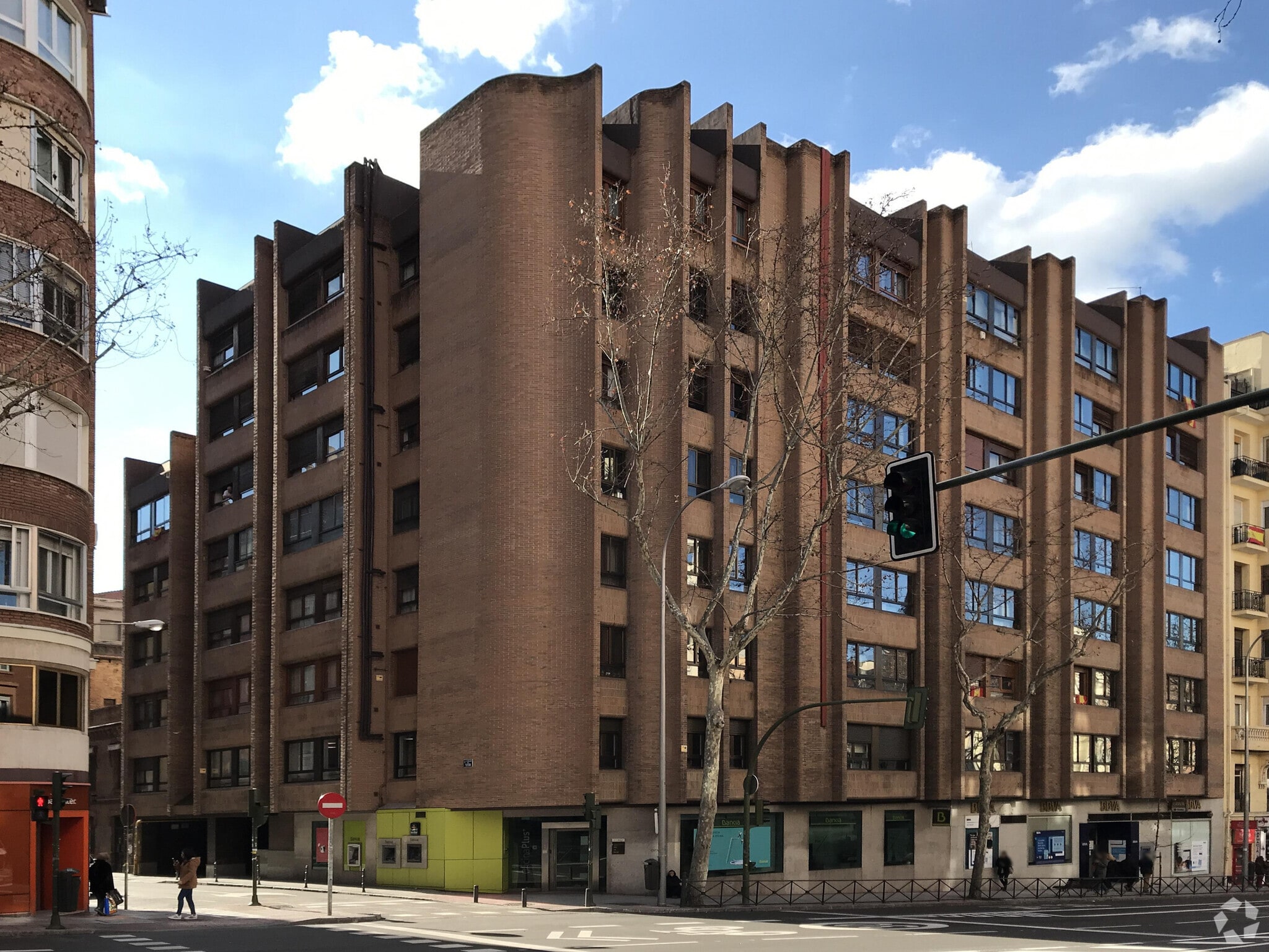 Office in Madrid, Madrid to rent Building Photo- Image 1 of 2
