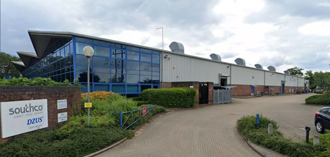 3 Hurlands Close, Farnham GU9 9JF Farnham Trading Estate UK