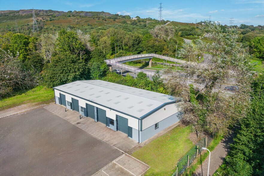 Cilfynydd Rd, Pontypridd for rent - Building Photo - Image 1 of 4